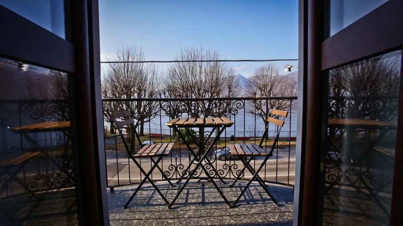 Casa Della Vittoria Villa Maccagno Italy