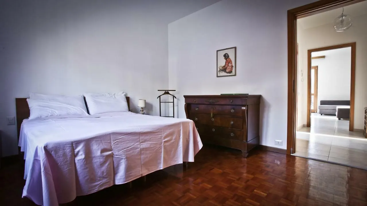 Casa Della Vittoria Villa Maccagno Holiday home